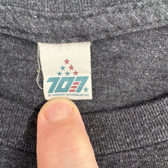 Lot of 2 Led Zeppelin T-Shirts Blimp and 1977 Adult Size S Gray/Tie Dye Beige - Picture 4 of 14